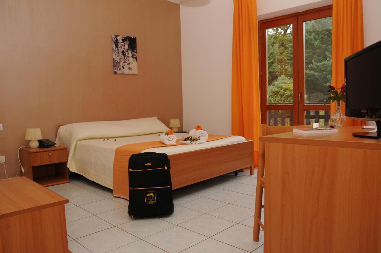 Hotel Kiris Viggiano Exterior photo