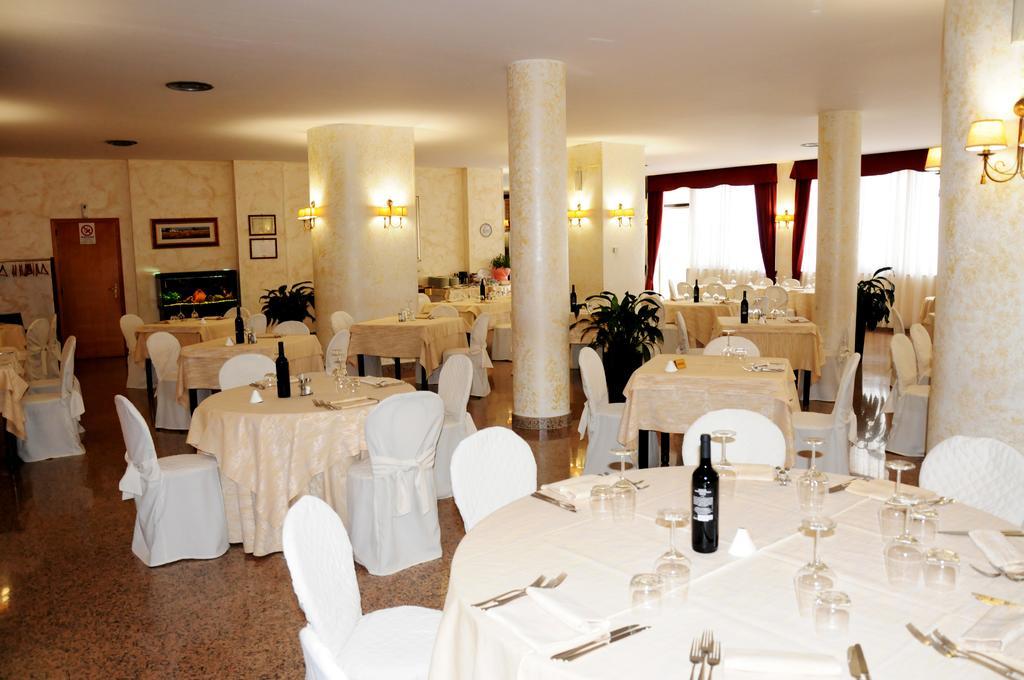 Hotel Kiris Viggiano Exterior photo